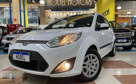 FIESTA 1.6 ROCAM SE 8V COMPLETO DIFICIL ACHAR OUTRO IGUAL Branco - 2014 Impecável!